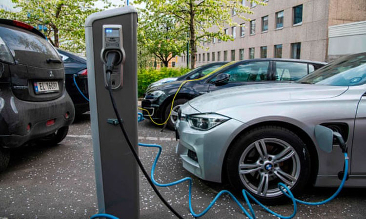 Германия отменит субсидии на приобретение электромобилей
