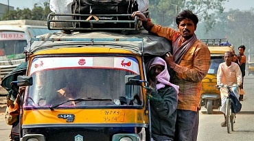 Индия запрещает автомобили без водителей