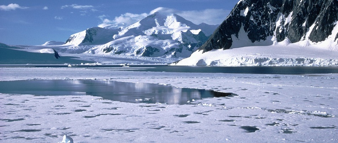 Исследование подтвердило теорию источника тепла под Антарктидой