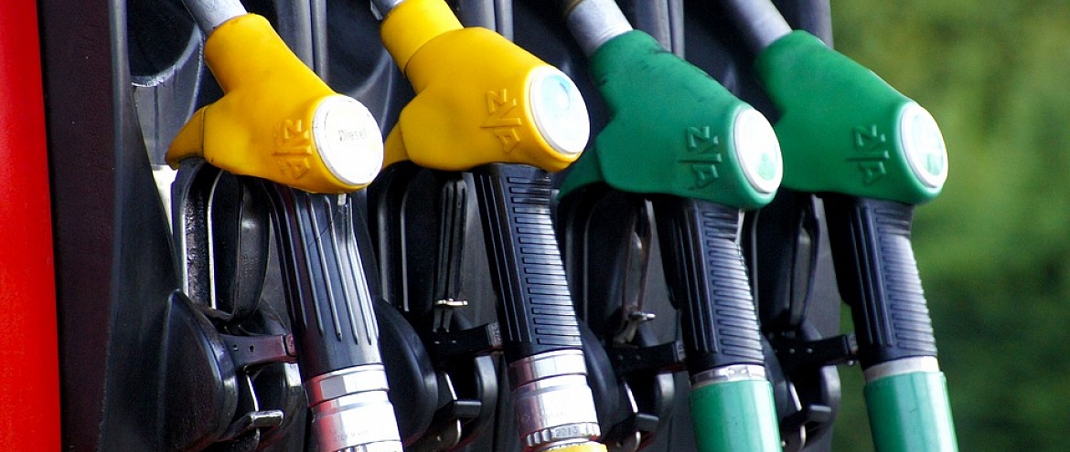 Франция запретит бензиновые и дизельные автомобили