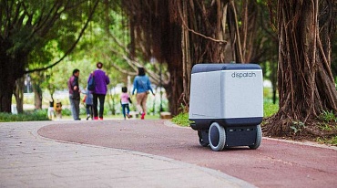 Роботы теснят людей на тротуарах Америки